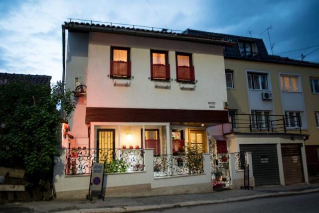 Prenoćište Halvat 19